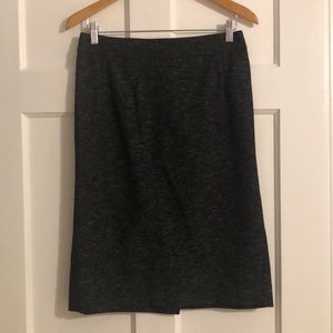 Size 10 theory pencil skirt.